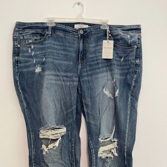 NEW NWT TORRID Plus Size Boyfriend Jean Vintage Stretch Medium Wash Cuffed Rips - Picture 4 of 15